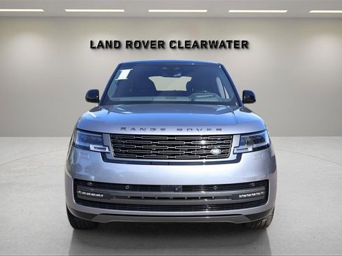 New 2026 Land Rover Range Rover Long Wheelbase SE image 8
