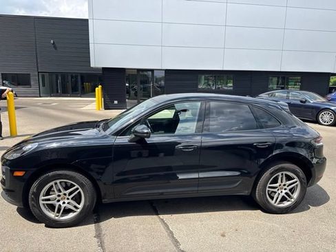 Used 2019 Porsche Macan AWD/4WD image 5