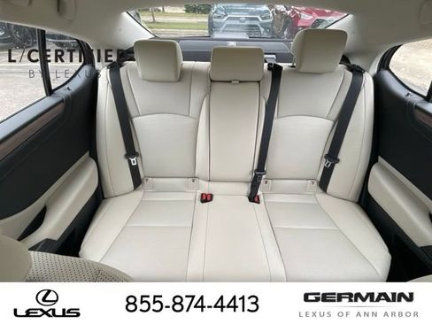 Certified 2024 Lexus ES 300h w/ Premium Package FWD image 16