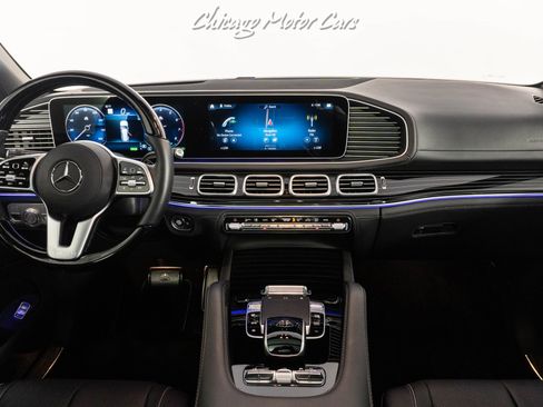 Used 2021 Mercedes-Benz Maybach GLS 600 4MATIC image 46