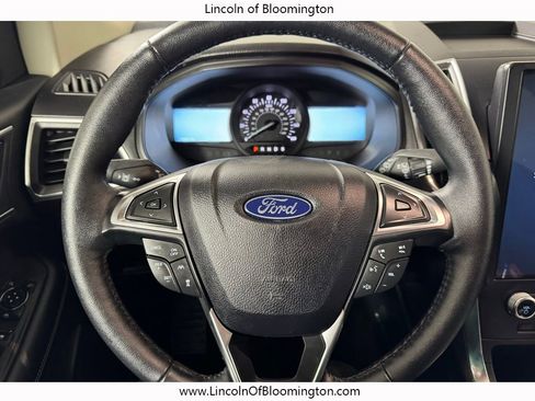 Used 2024 Ford Edge Titanium w/ Equipment Group 301A image 39