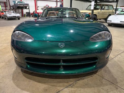 Used 1995 Dodge Viper RT/10 RWD image 13