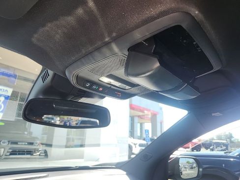 Used 2024 GMC Acadia Elevation w/ Trailering Package image 8