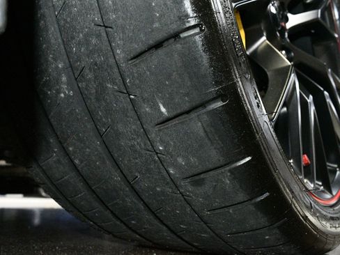 Used 2017 Chevrolet Corvette Z06 w/ Z07 Performance Package image 69