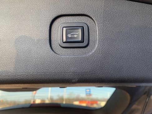 Used 2012 GMC Terrain SLT image 10