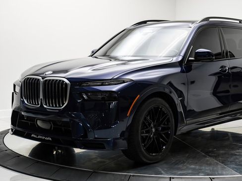 Used 2024 BMW ALPINA XB7 AWD/4WD image 2