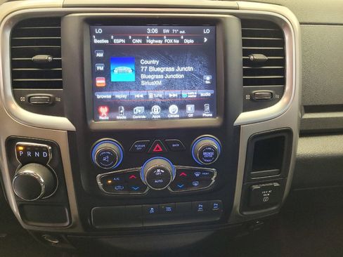 Used 2017 RAM 1500 Big Horn image 25