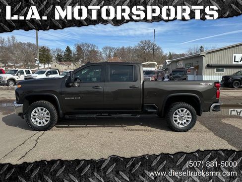 Used 2021 Chevrolet Silverado 2500 LT w/ Convenience Package image 1