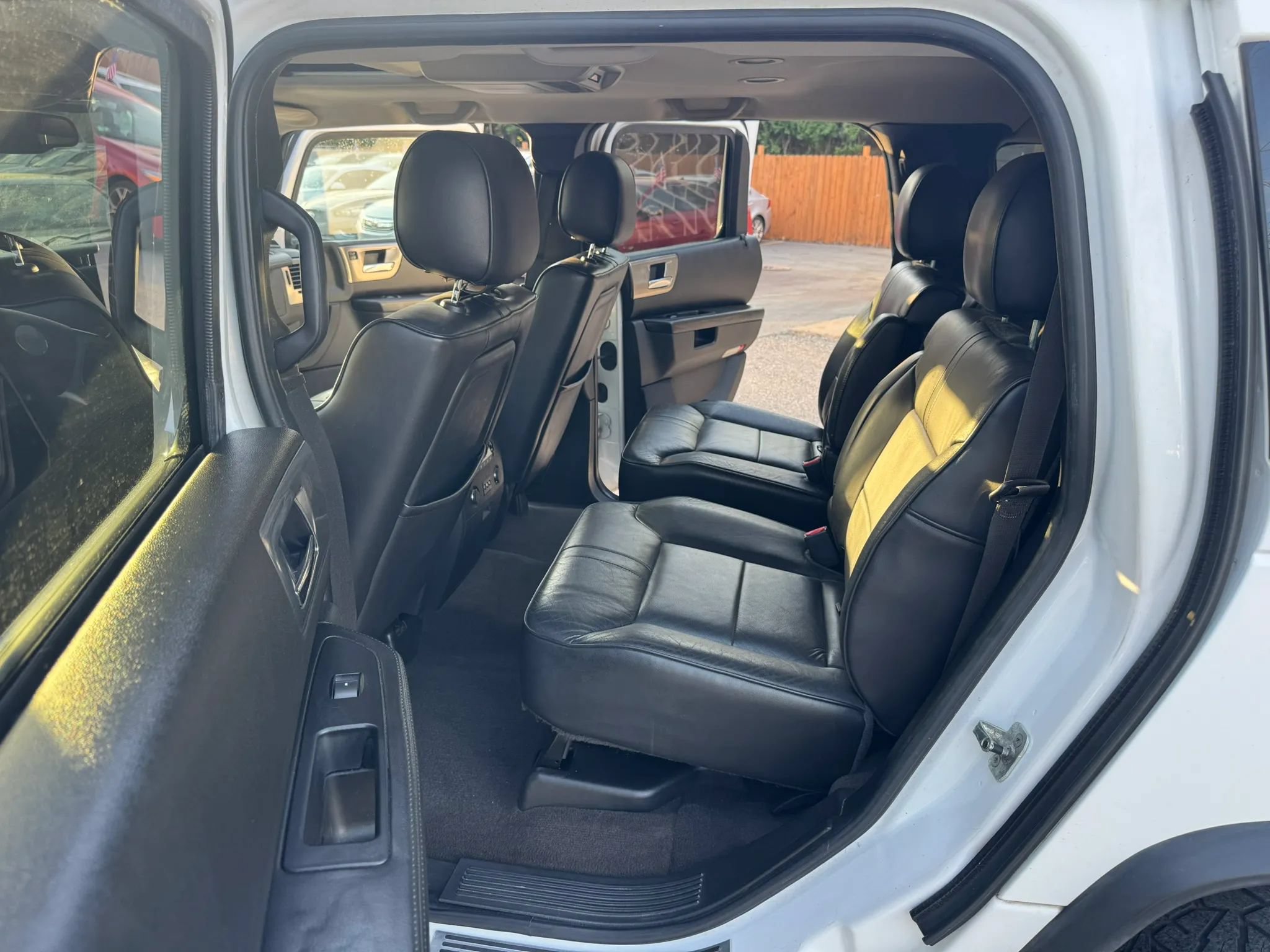 Used 2009 HUMMER H2 Luxury AWD/4WD image 18