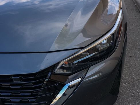 Used 2025 Nissan Sentra S image 10