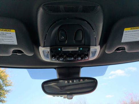 Used 2021 MINI Cooper S w/ Driver Assistance Package image 25