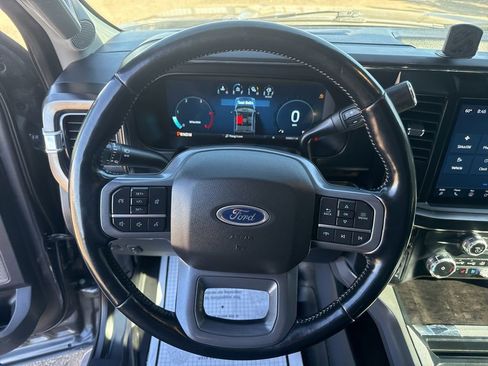 Used 2023 Ford F350 Lariat w/ Sport Appearance Package image 17