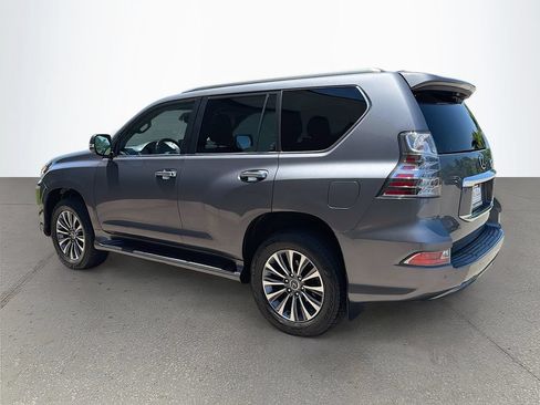 Used 2022 Lexus GX 460 Luxury w/ Accessory Package AWD/4WD image 6