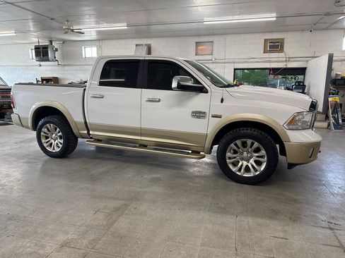 Used 2014 RAM 1500 Laramie Longhorn w/ Convenience Group AWD/4WD image 5