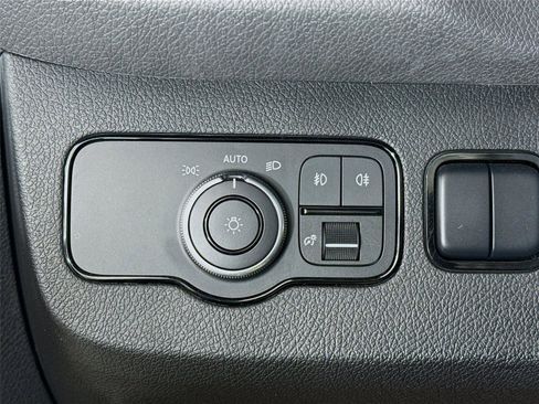 Used 2021 Mercedes-Benz Sprinter 3500 image 6