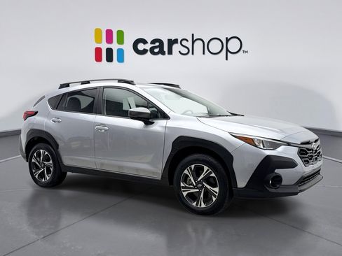 Used 2025 Subaru Crosstrek 2.0i Premium image 7