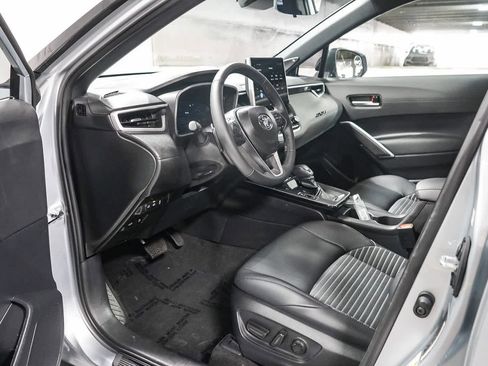 Certified 2026 Toyota Corolla Cross XSE w/ Convenience Package image 19
