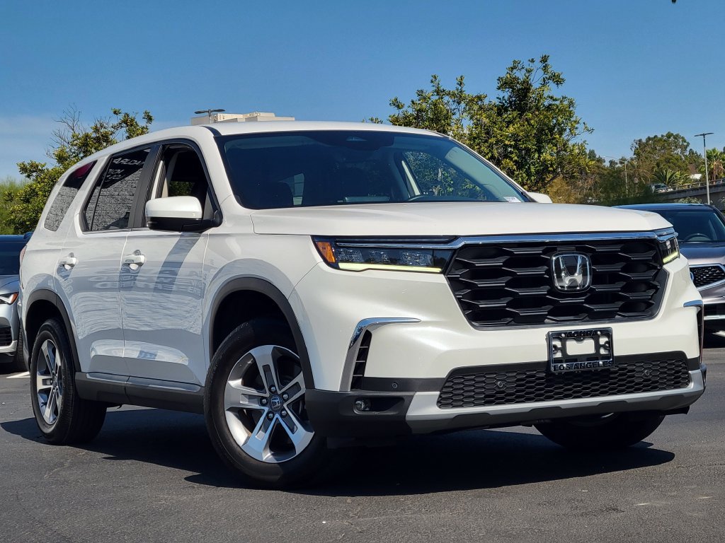 Certified 2025 Honda Pilot EX-L image 31