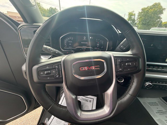 Used 2025 GMC Sierra 1500 SLT AWD/4WD image 18