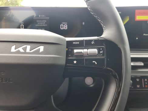 New 2026 Kia Sorento LX image 27