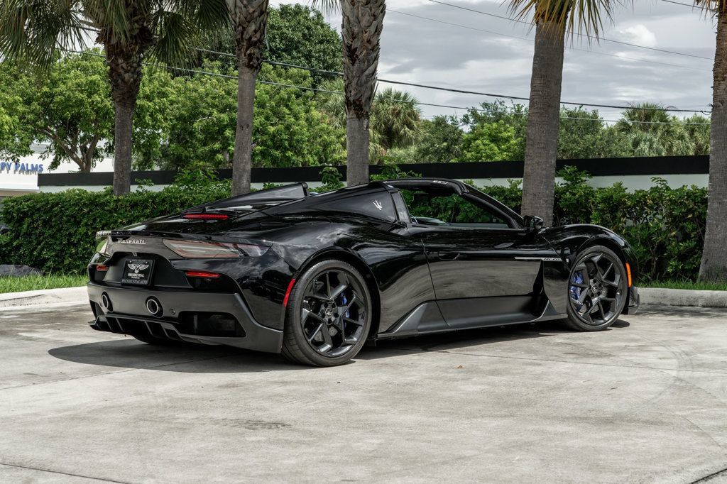 Used 2023 Maserati MC20 Spyder RWD image 8