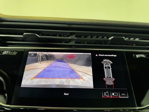 Used 2019 Audi Q8 Premium w/ Convenience Package image 19
