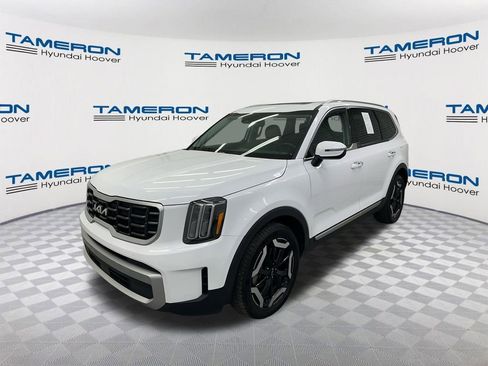 Used 2023 Kia Telluride S w/ S Sunroof Package AWD/4WD image 1