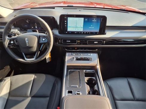 New 2025 Lincoln Aviator Premiere w/ Equipment Group 101A image 6