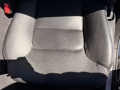 Used 2016 Volvo XC90 T6 Momentum image 11