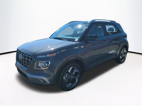 New 2026 Hyundai Venue SEL image 9