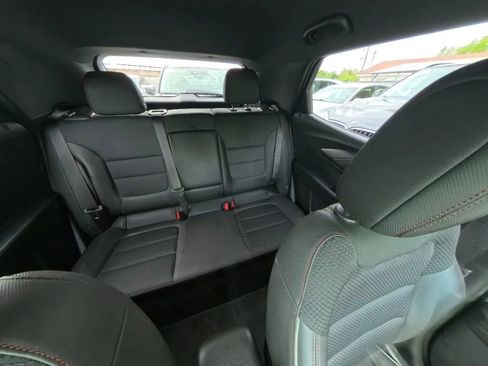 Used 2021 Chevrolet TrailBlazer RS w/ Technology Package image 29