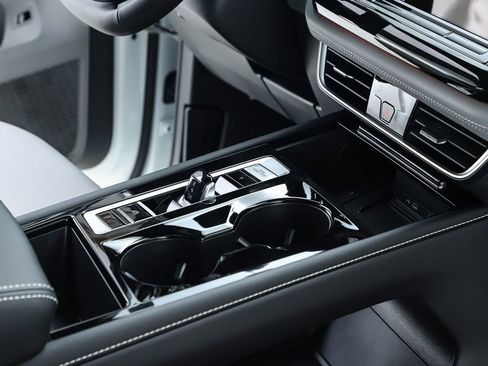 New 2026 Volkswagen Atlas Cross Sport SEL R-Line image 34