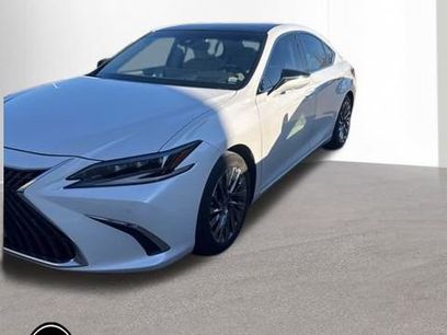 Used 2024 Lexus ES 350 Ultra Luxury w/ Accessory Package (Z2)