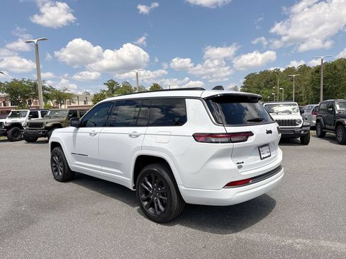 New 2026 Jeep Grand Cherokee L Limited AWD/4WD image 7