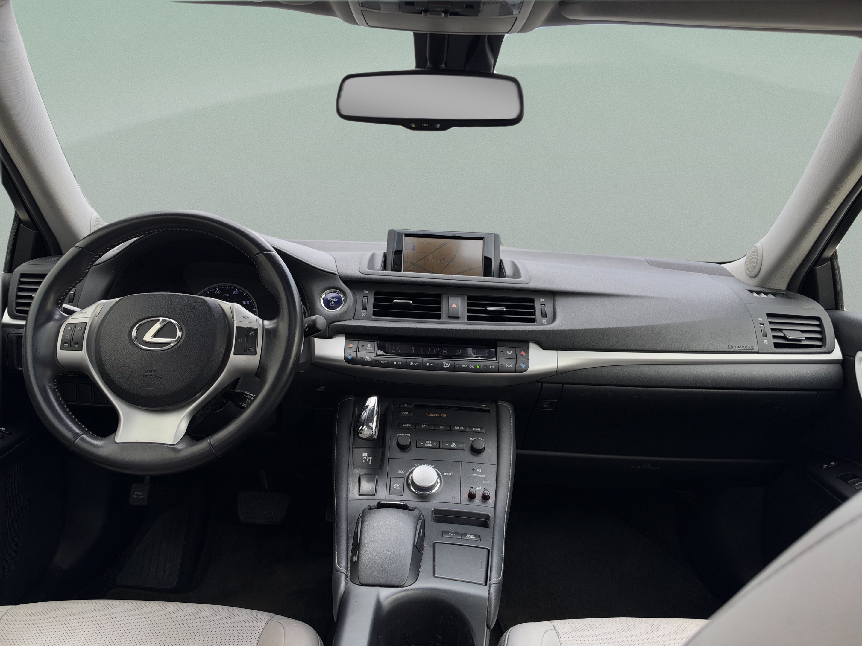 Used 2012 Lexus CT 200h Premium w/ Leather Pkg FWD image 9
