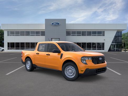New 2026 Ford Maverick XL w/ Equipment Group 101A AWD/4WD image 31