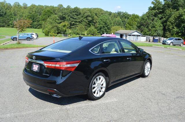 Used 2013 Toyota Avalon Limited FWD image 58