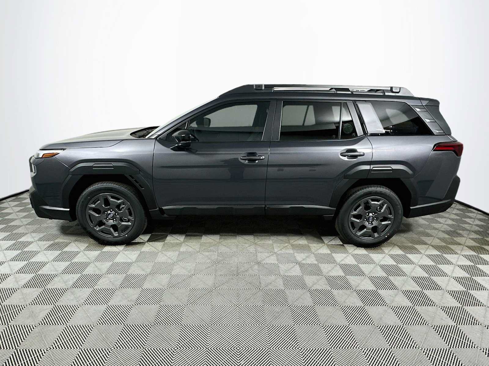 Certified 2026 Subaru Outback Premium AWD/4WD image 4