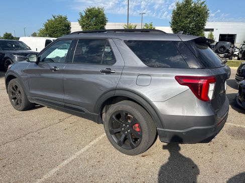 Used 2022 Ford Explorer ST w/ Equipment Group 401A AWD/4WD image 7