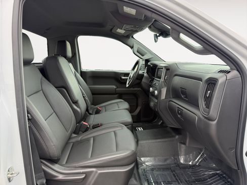 Used 2024 GMC Sierra 1500 Pro w/ Pro Value Package image 17