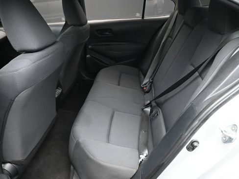 Used 2023 Toyota Corolla LE FWD image 12