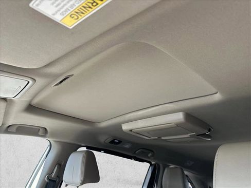 Used 2018 Honda Odyssey Elite image 20