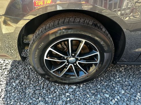 Used 2018 Dodge Grand Caravan GT image 10