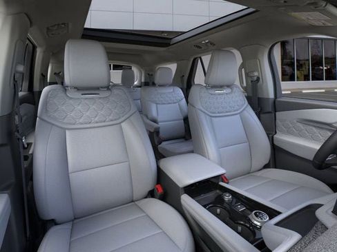 New 2026 Ford Explorer Platinum w/ LUX Leather Package image 10