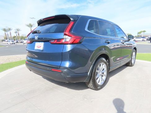 Used 2023 Honda CR-V EX-L image 5