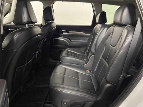 Used 2022 Kia Telluride SX w/ Towing Package image 13
