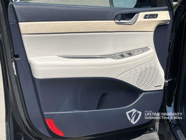 Used 2024 Hyundai Palisade Limited AWD/4WD image 17