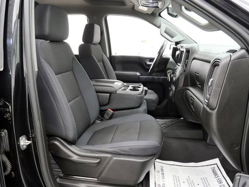 Used 2019 Chevrolet Silverado 1500 Custom w/ Custom Value Package image 14