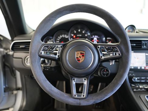 Used 2019 Porsche 911 Carrera 4 GTS image 12