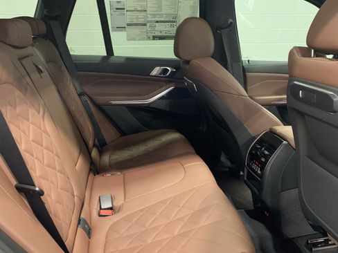 Used 2026 BMW X5 sDrive40i w/ M Sport Package RWD image 27
